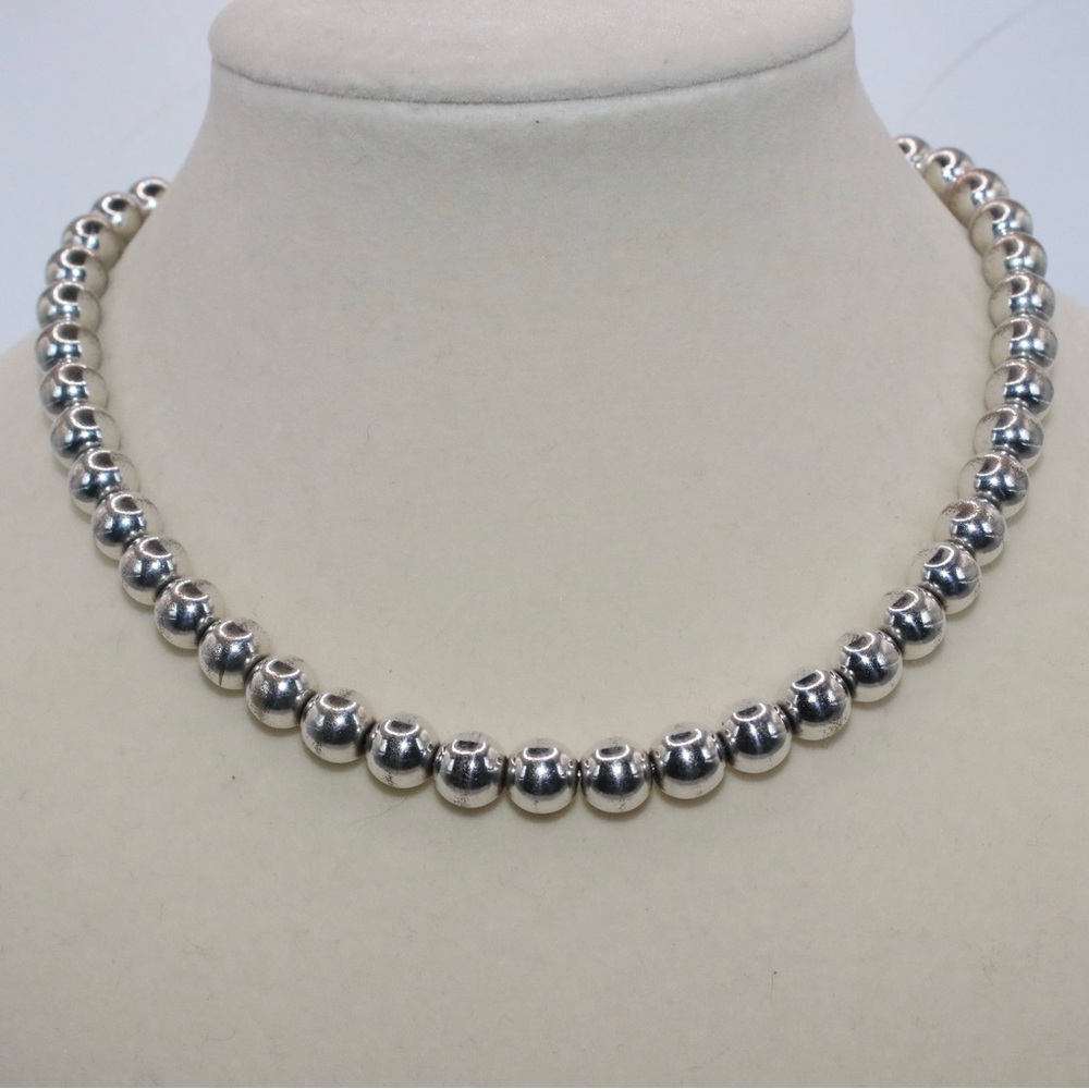 Tiffany & Co. Silver Necklace Timeless Elegance